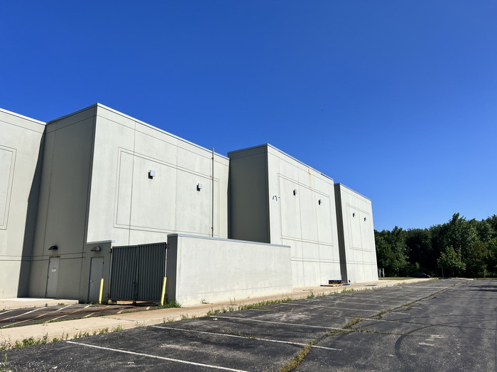 EMagine Woodhaven - July 9 2022 Photo (newer photo)